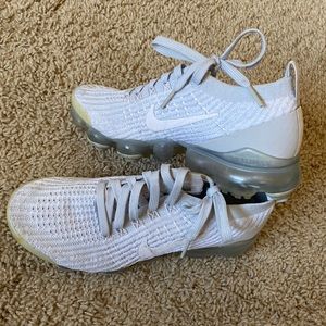 Nike Vapormax shoes Size 5.5